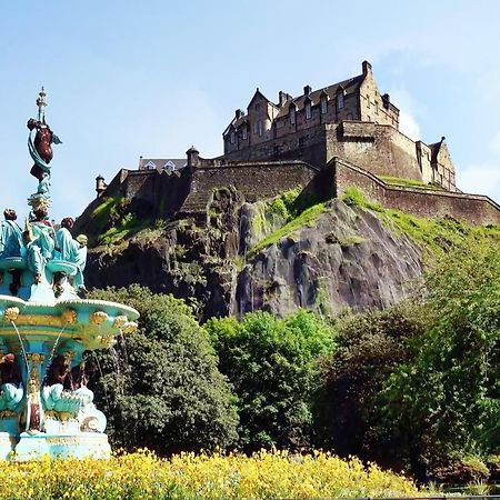 Bright & Tranquil Apartment Near City Centre With Free Parking! Edinburg Exteriör bild